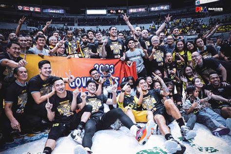Barangay Ginebra captures Governors' Cup crown anew after .